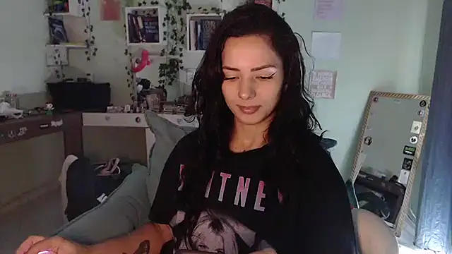 BeellyDance online show from 05/13/26, 02:02
