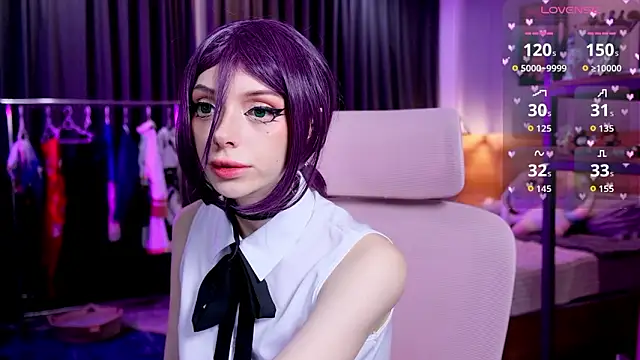 HolliWould  online show from 02/10/26, 11:42