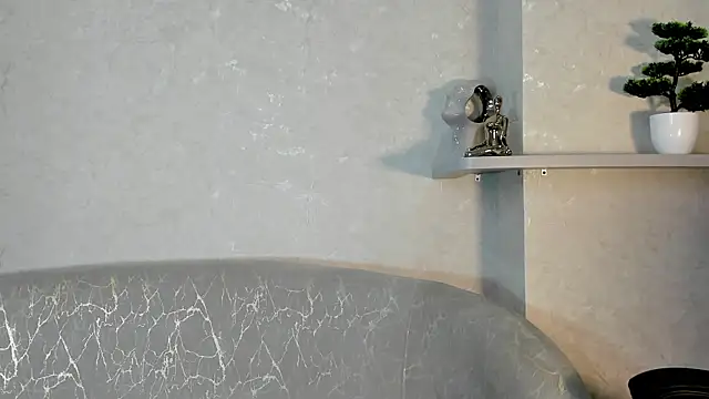 Snapshot of KAYLA_BATISTA chatting on 07/22/26, 12:12 KAYLA BATISTA online show from 07/22/26, 12:12