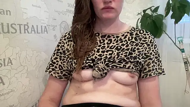 vanessa4you online show from 10/23/25, 04:22