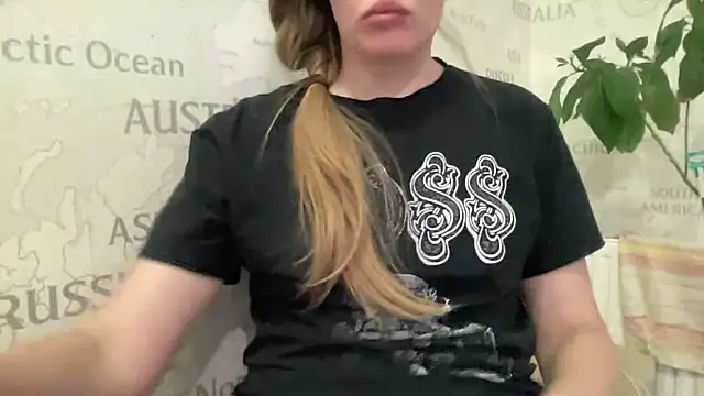 vanessa4you online show from 11/06/25, 04:05