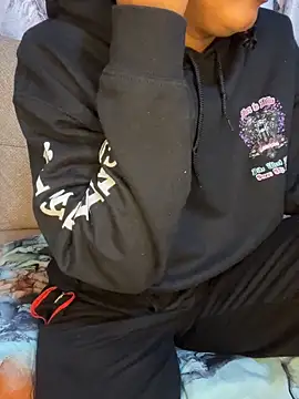 sweetestval online show from 10/25/25, 04:00