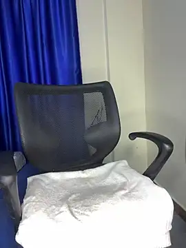 sweetestval online show from 11/09/25, 08:07