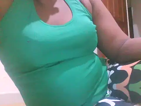 Snapshot of baby_baby233 chatting on 03/13/25, 11:51 baby baby233 online show from 03/13/25, 11:51