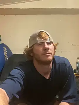 Snapshot of hottestcouplevaa chatting on 12/10/24, 12:28 hottestcouplevaa online show from 12/10/24, 12:28