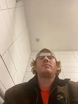 Snapshot of hottestcouplevaa chatting on 12/03/24, 03:48 hottestcouplevaa online show from 12/03/24, 03:48