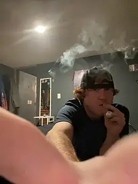 Snapshot of hottestcouplevaa chatting on 12/13/25, 10:05 hottestcouplevaa online show from 12/13/25, 10:05