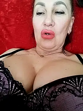 lindaledi2 online show from 03/11/25, 10:51