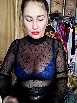 lindaledi2 online show from 01/07/26, 03:28