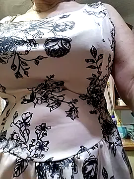 lindaledi2 online show from 04/03/26, 03:40