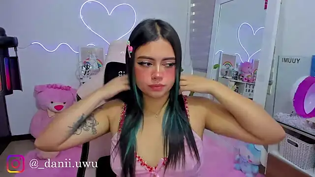 CuteDani  online show from 03/10/26, 02:54