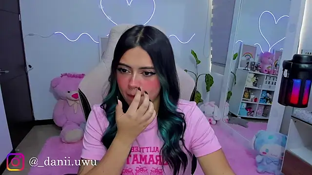 CuteDani  online show from 03/02/26, 02:24