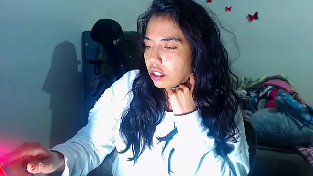 AmaraRoberts420 online show from 11/27/25, 01:50