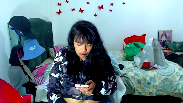 AmaraRoberts420 online show from 09/18/25, 05:21