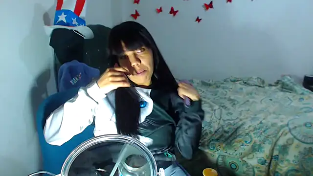 AmaraRoberts420 online show from 10/01/25, 04:50