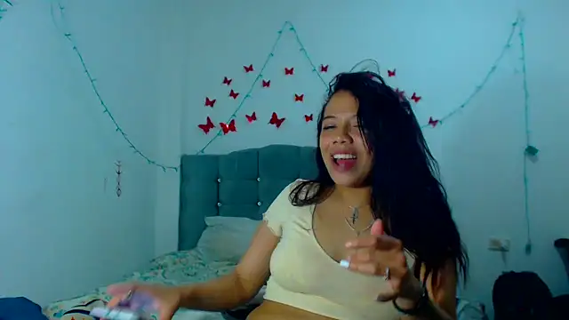 AmaraRoberts420 online show from 01/31/25, 11:24