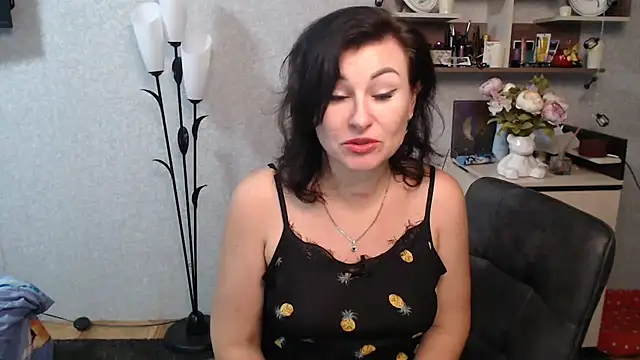 BeatriksS online show from 11/19/25, 08:31