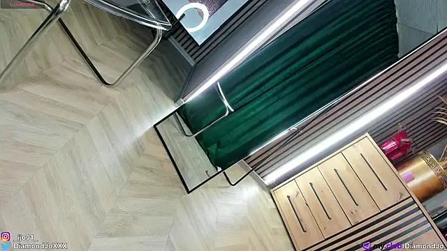 DiamondJo  online show from 01/09/26, 02:29