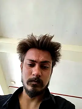 Snapshot of Instant_charger@xh chatting on 04/15/26, 09:15 Instant chargerxh online show from 04/15/26, 09:15