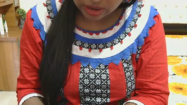 esita 1212 online show from 12/05/25, 04:33