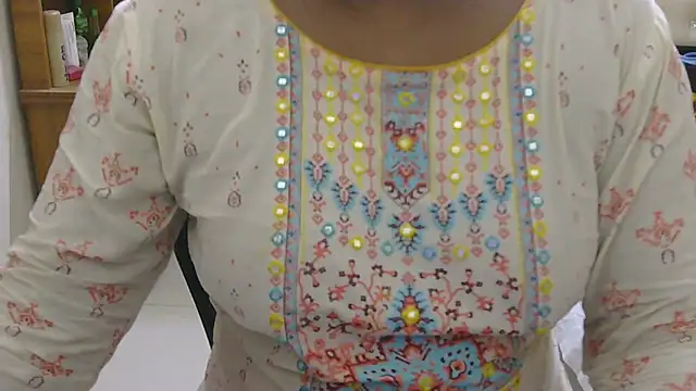 esita 1212 online show from 05/19/26, 02:02