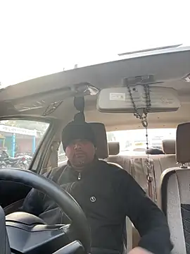 Dick 6inches online show from 01/13/26, 03:10