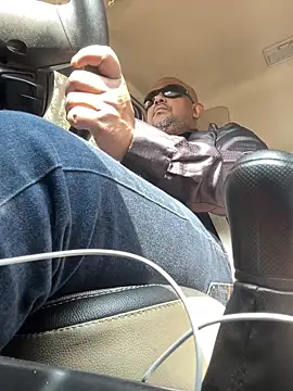 Dick 6inches online show from 02/21/26, 05:31