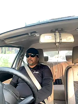 Snapshot of Dick_6inches chatting on 11/03/25, 03:12 Dick 6inches online show from 11/03/25, 03:12