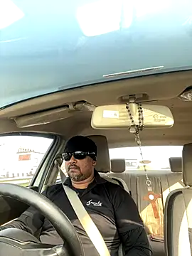 Snapshot of Dick_6inches chatting on 10/24/25, 03:38 Dick 6inches online show from 10/24/25, 03:38