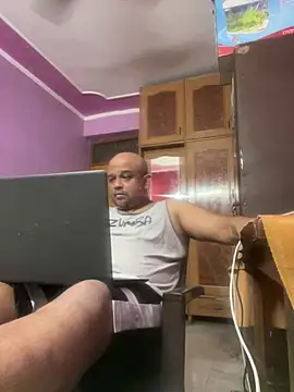 Dick 6inches online show from 04/23/26, 04:08