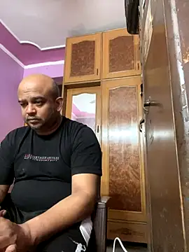 Snapshot of Dick_6inches chatting on 10/28/25, 11:58 Dick 6inches online show from 10/28/25, 11:58