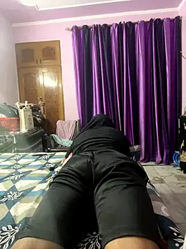 Dick 6inches online show from 10/02/25, 01:14
