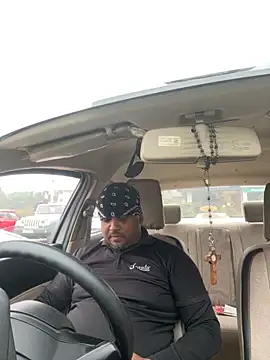 Snapshot of Dick_6inches chatting on 10/30/25, 01:59 Dick 6inches online show from 10/30/25, 01:59