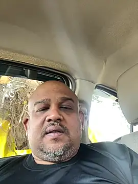Dick 6inches online show from 03/29/26, 02:57