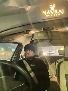 Snapshot of Dick_6inches chatting on 10/29/25, 12:48 Dick 6inches online show from 10/29/25, 12:48