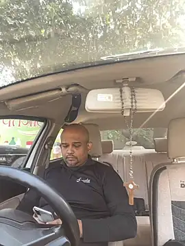 Snapshot of Dick_6inches chatting on 11/07/25, 04:28 Dick 6inches online show from 11/07/25, 04:28