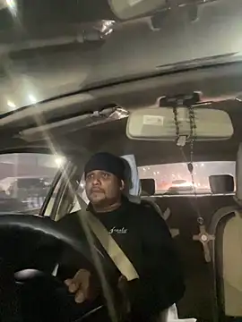 Snapshot of Dick_6inches chatting on 11/11/25, 02:34 Dick 6inches online show from 11/11/25, 02:34