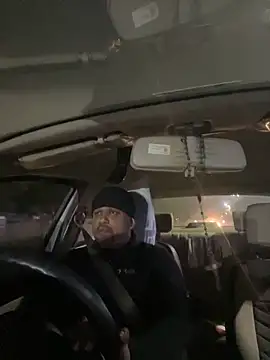 Snapshot of Dick_6inches chatting on 11/12/25, 04:00 Dick 6inches online show from 11/12/25, 04:00