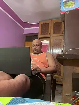Dick 6inches online show from 04/19/26, 06:14