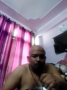 Dick 6inches online show from 02/21/25, 06:51