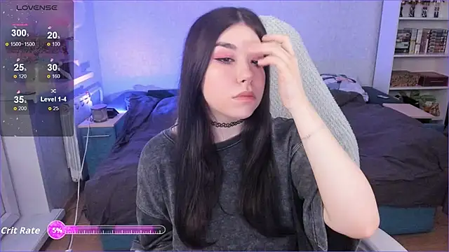 Snapshot of kellyharris chatting on 10/13/25, 02:51 kellyharris online show from 10/13/25, 02:51