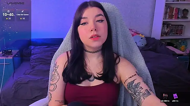 Snapshot of kellyharris chatting on 03/22/25, 02:25 kellyharris online show from 03/22/25, 02:25