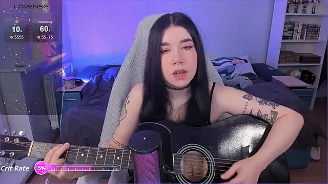 Snapshot of kellyharris chatting on 11/28/25, 09:53 kellyharris online show from 11/28/25, 09:53