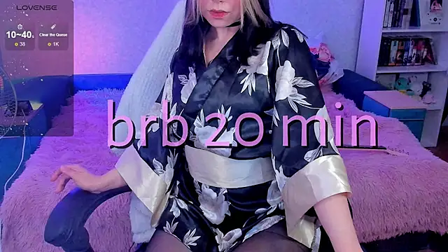 Snapshot of kellyharris chatting on 02/21/25, 02:59 kellyharris online show from 02/21/25, 02:59