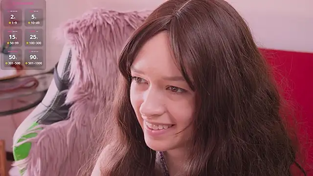 VivianLy  online show from 04/20/26, 10:29