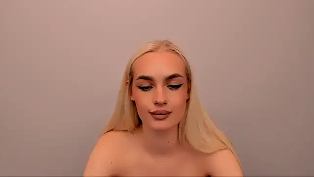 OliviaKisss online show from 02/09/26, 05:33