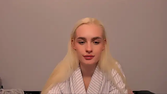 OliviaKisss online show from 03/16/26, 08:11
