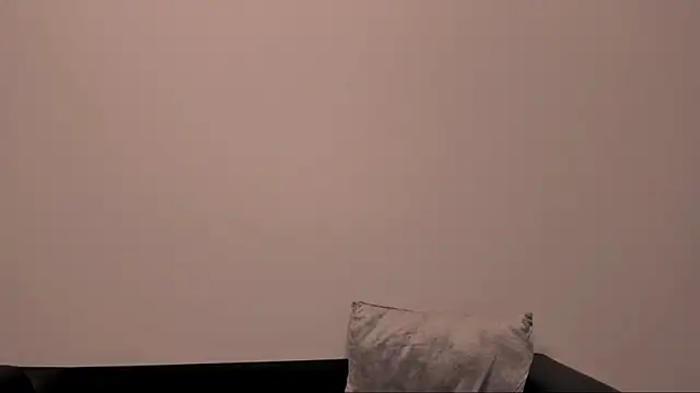 OliviaKisss online show from 03/25/26, 08:19