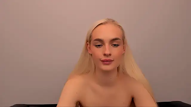 OliviaKisss online show from 02/04/26, 08:26