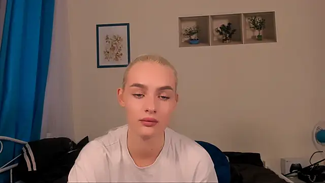 OliviaKisss online show from 05/31/26, 03:07